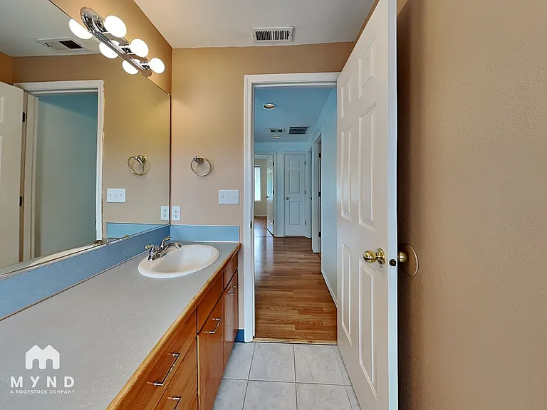 812 NW 143rd St — Photo 17