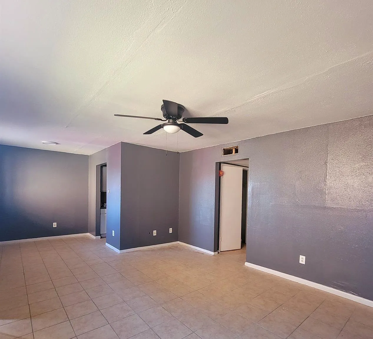 7301 Jensen Dr — Photo 4