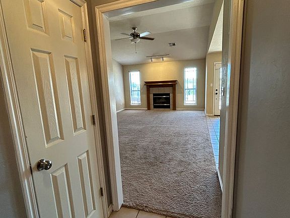 3rd image of 6710 SW Drakestone Blvd