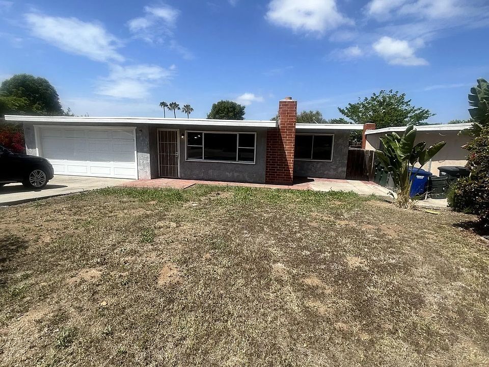 1st image of 1758 Manor Dr