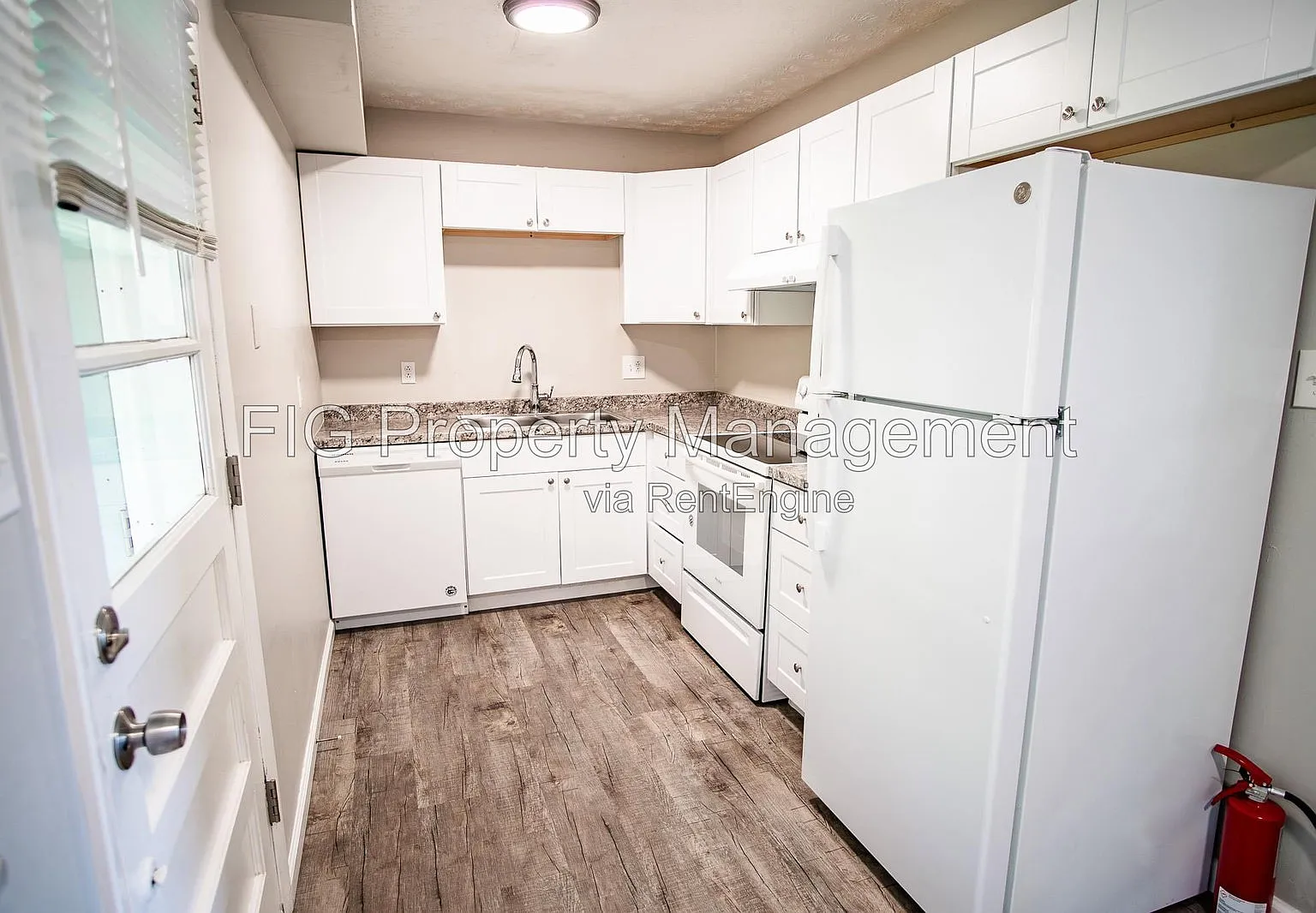 5401 Scenicwood Rd — Photo 4
