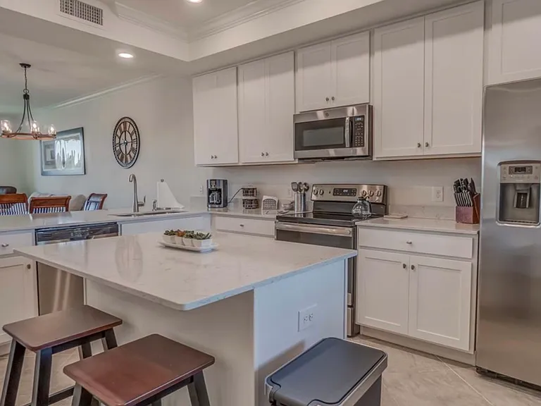 17510 Gawthrop Dr #305 — Photo 4