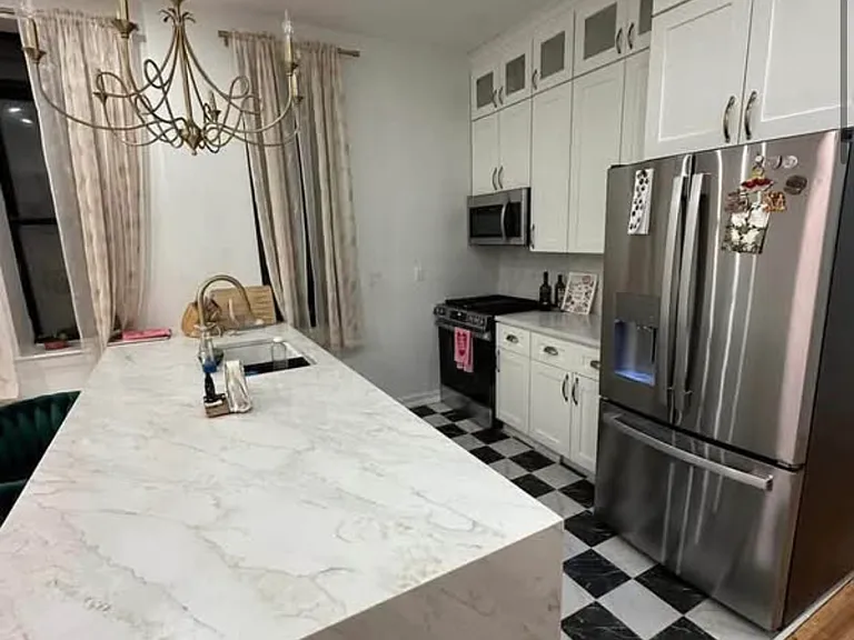 57 State St #4 — Photo 2