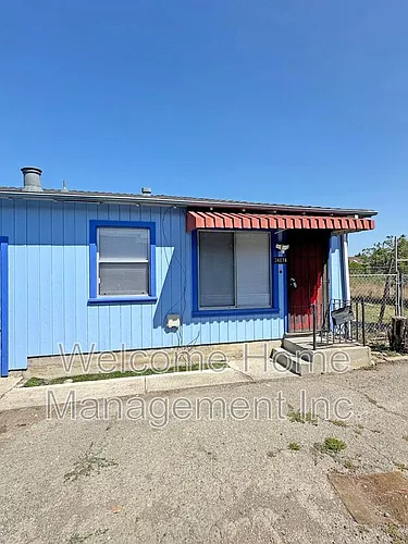 24074 Park St Photo 1