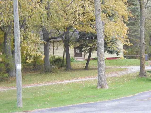 9932 South Chicago ROAD, Oak Creek, WI 53154