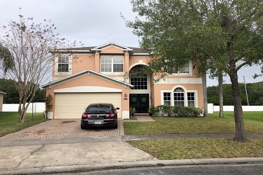 1st image of 433 Cortona Dr