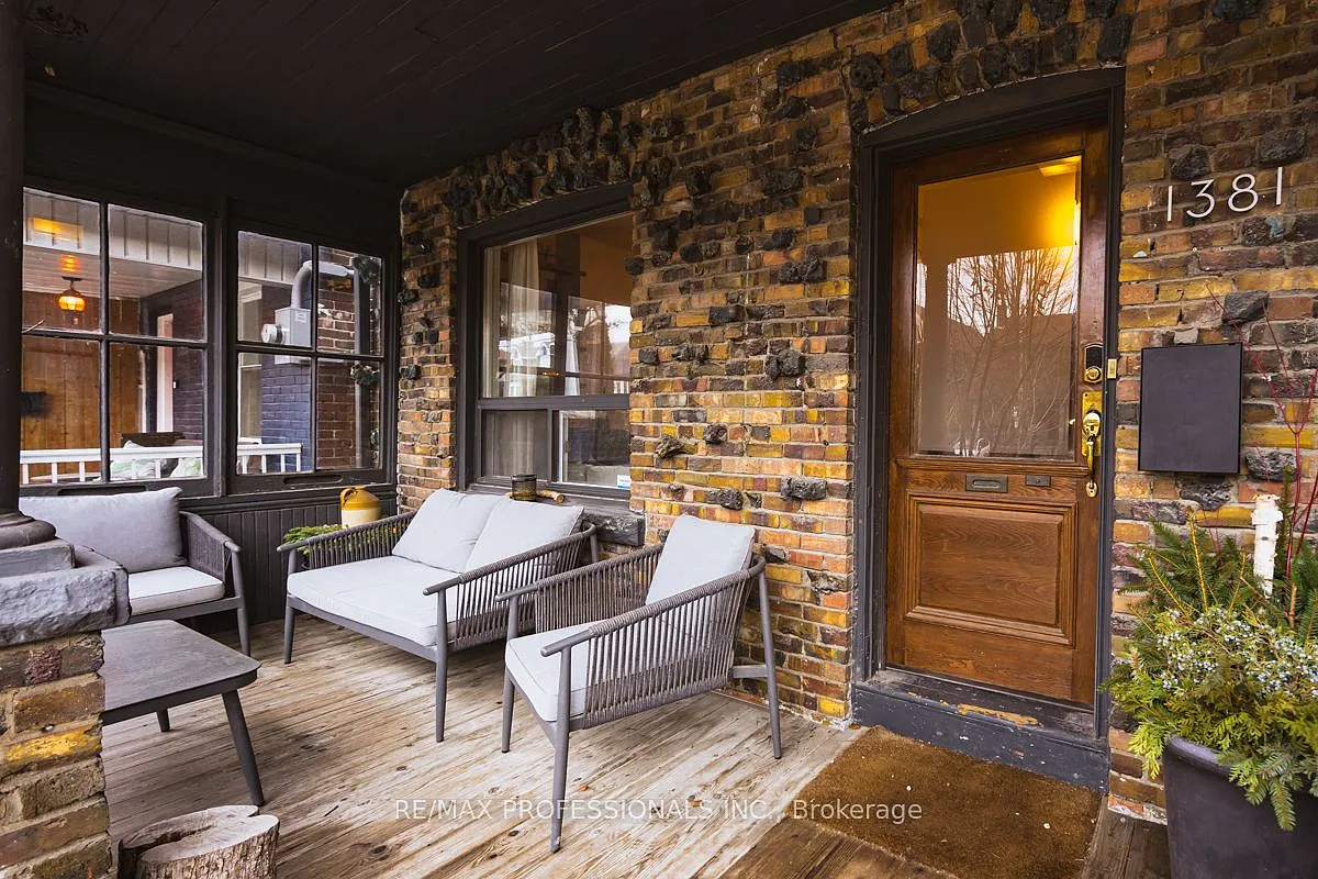 3 bed, $5,200 — Photo 4
