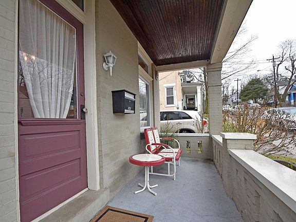 4th image of 4251 Carlin St