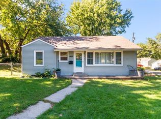 1422 N Spring St, Independence, MO 64050