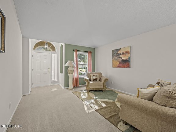 4th image of 1444 BITTERBERRY Drive