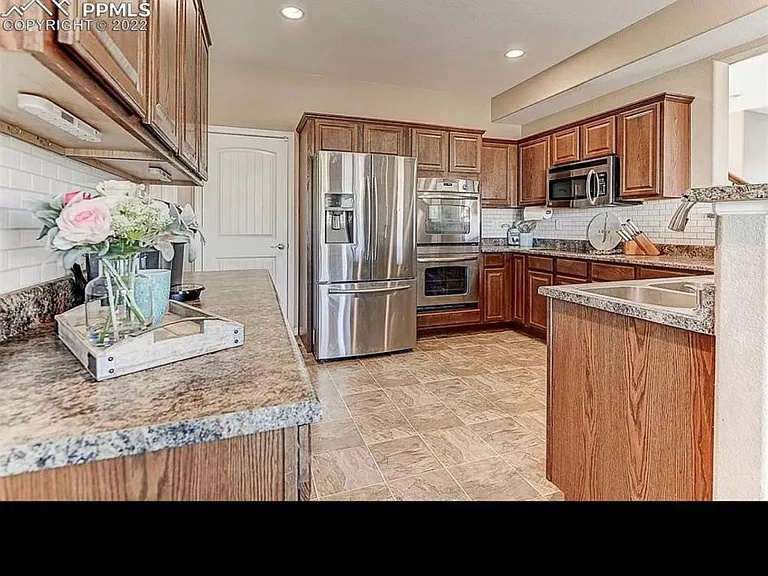 3764 Chia Dr — Photo 7