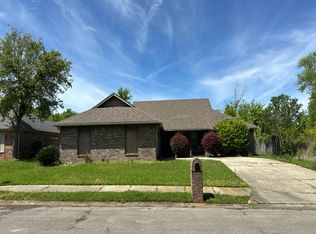 959 Mary Ruth Dr, Gulfport, MS 39507