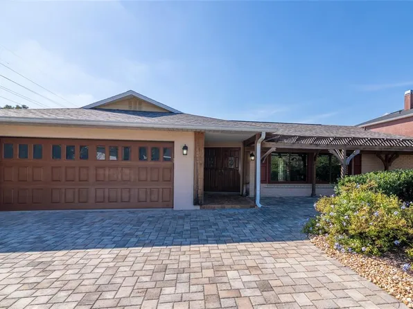 2995 Lake Saxon Dr, Land O Lakes, FL 34639