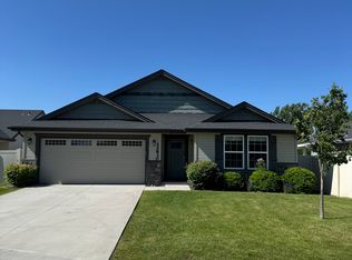 12630 W Hidden Point Dr, Star, ID 83669