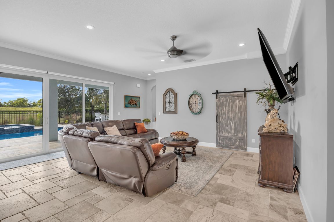 next background image