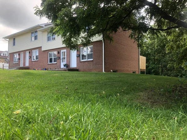 395 W Fulton St APT D, Wytheville, VA 24382