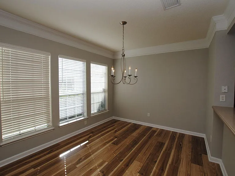 4038 Lionheart Dr — Photo 8