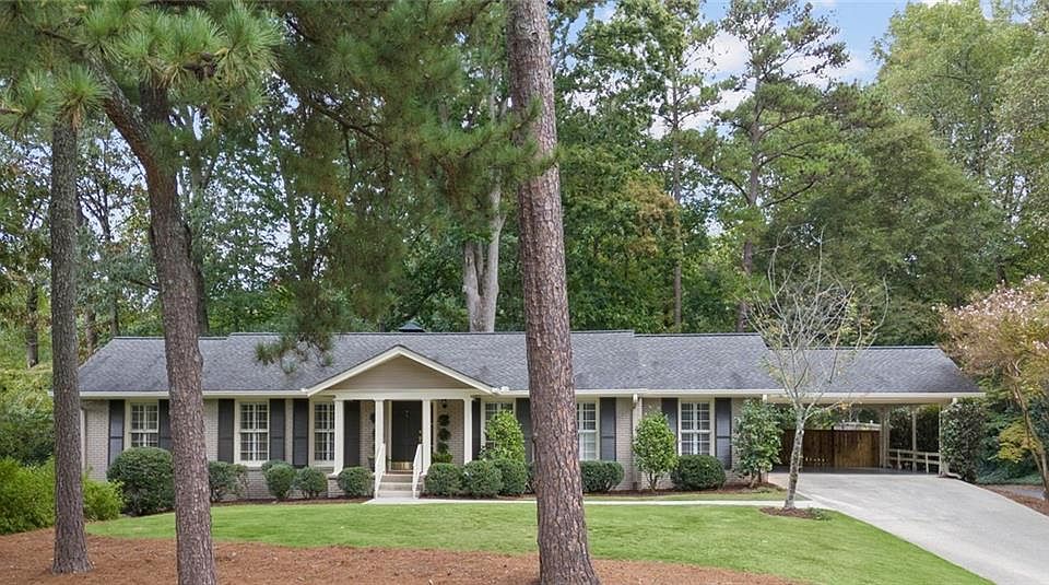 1st image of 6825 Heathfield Dr