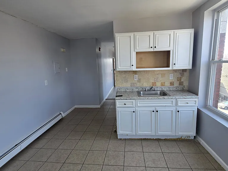 95 16th Ave #3RA — Photo 1