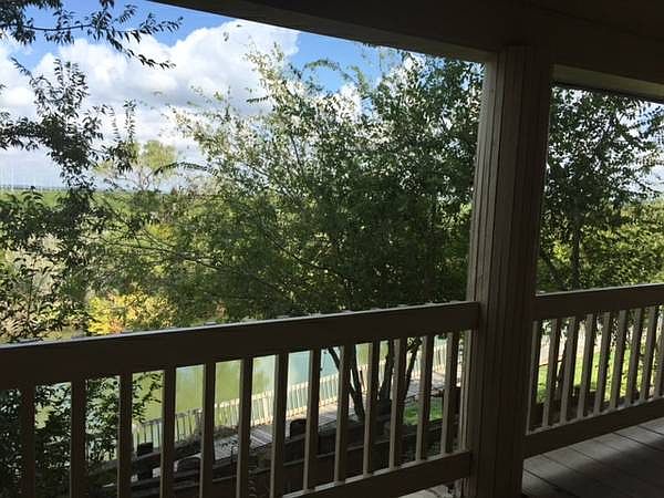1st image of 4401 River Valley Dr APT 1005