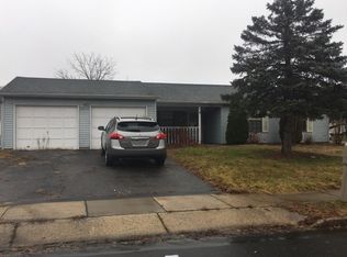 8 Berkshire Dr, Howell, NJ 07731