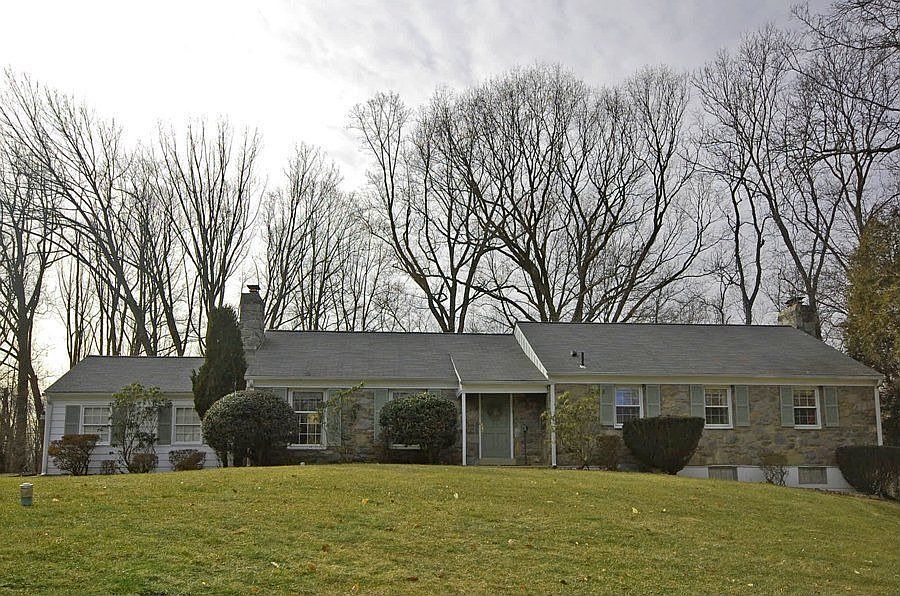 For Sale: 822 Nathan Hale Road, Berwyn, PA 80224