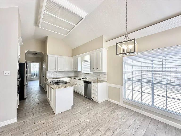 20507 Chapel Glen Ct — Photo 8