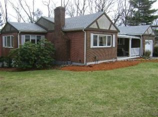 18 Melody Ln, Waltham, MA 02451