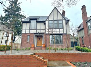 2645 NE Alameda St, Portland, OR 97212