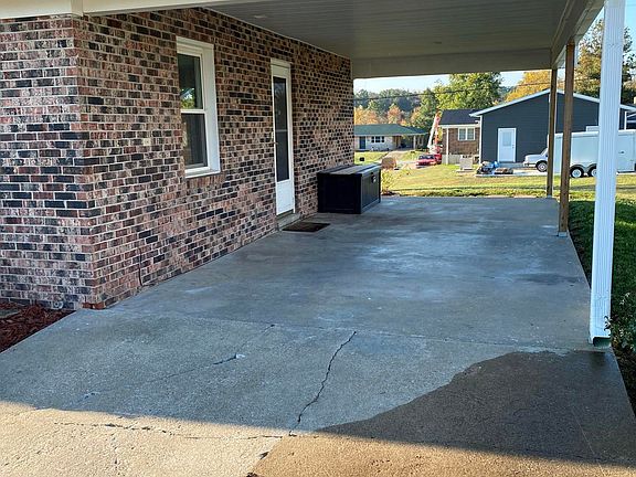 3rd image of 5610 Horseshoe Dr