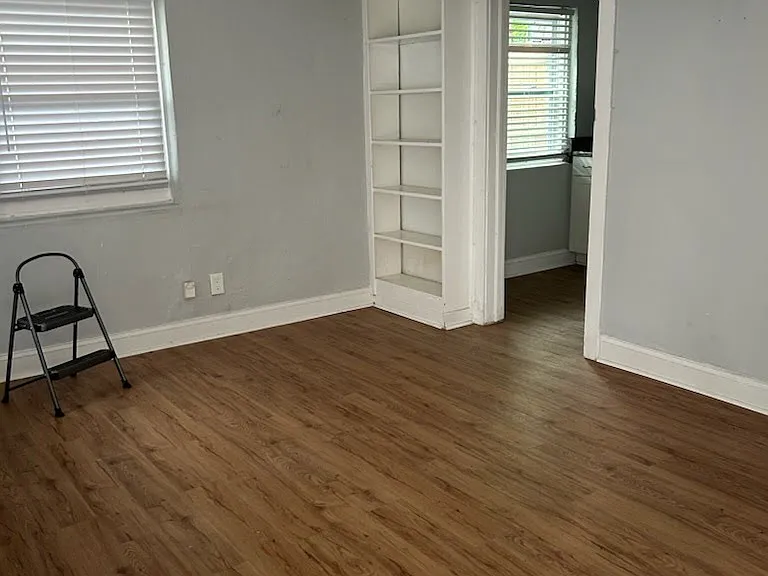 1517 Greenridge Rd #1 — Photo 4