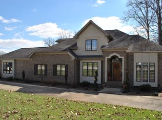 914 Golf House Road East, Whitsett, NC 27377