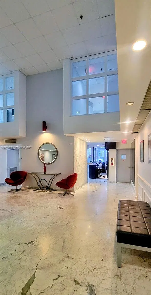 Marbella Condo — Photo 3