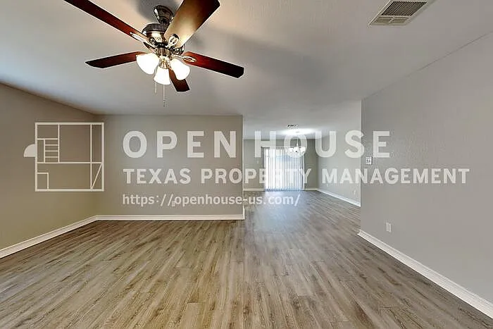 8657 Hawkview Dr — Photo 3