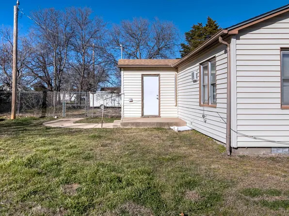 608 N H St, Duncan, OK 73533