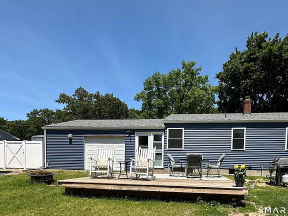 4th image of 433 Reed Avenue