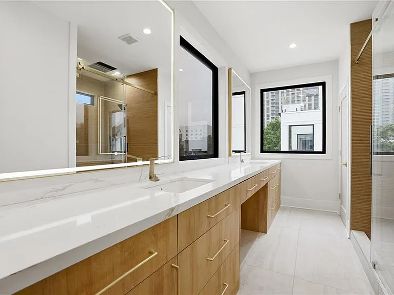 1257 Atlantic Dr NW — Photo 10