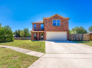 8807 Shadow Wood Ln, Converse, TX 78109