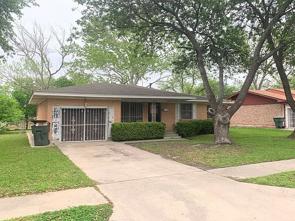 3rd image of 1103 Duval Dr
