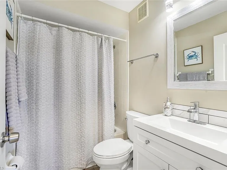 7360 Glenmoor Ln #4301 — Photo 9