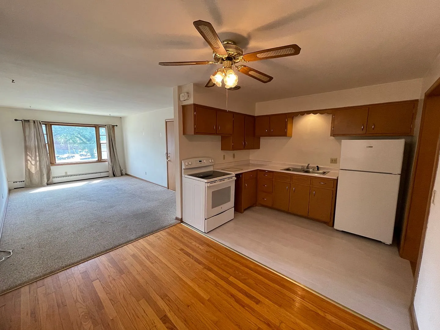 3316 Milwaukee Street Fourplex — Photo 3