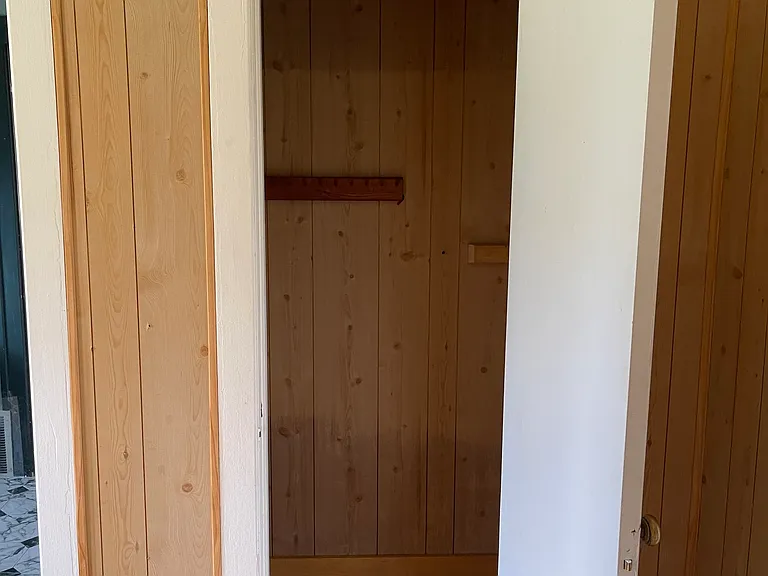 133 Foster Ave — Photo 6
