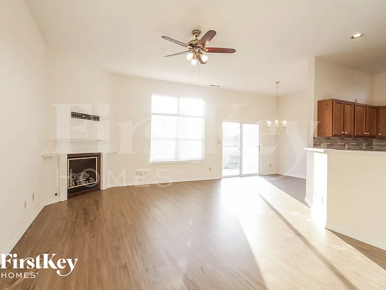 13460 N Cedar Grove Ct — Photo 2