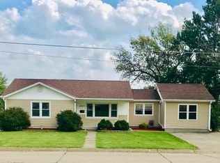 1001S S Walnut St, Maryville, MO 64468