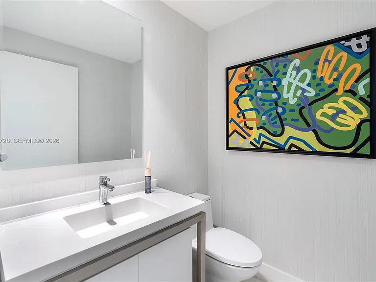 2000 Metropica Way #203 — Photo 15