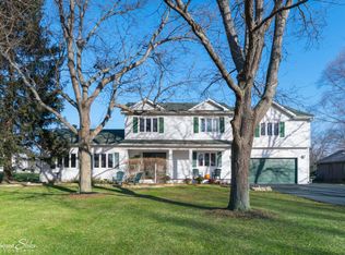 646 Suzanne St, Gilberts, IL 60136