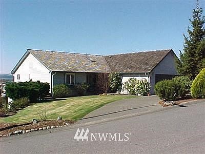 1st image of 8200 Hennings Drive NW