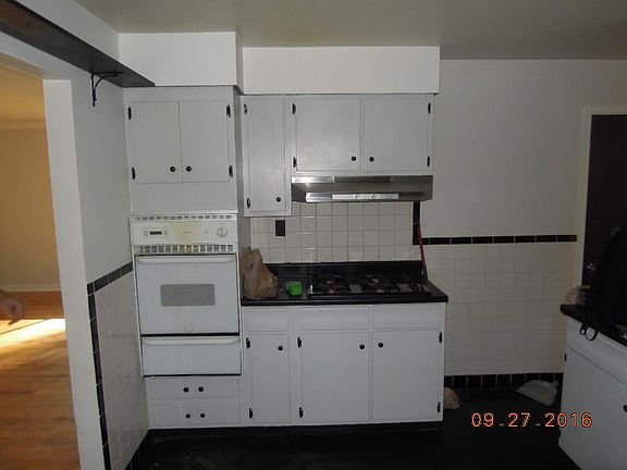 5th image of 427 Georgia Ave