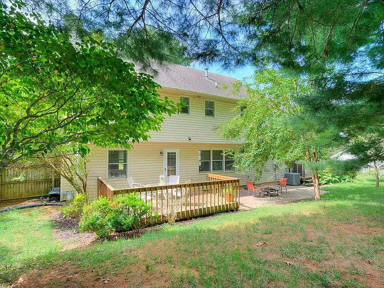 1101 Mourning Dove Dr — Photo 39