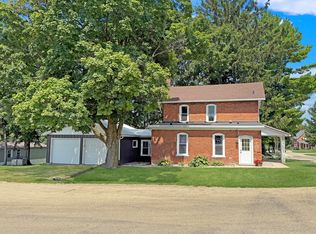 104 S Johnson St, Orangeville, IL 61060